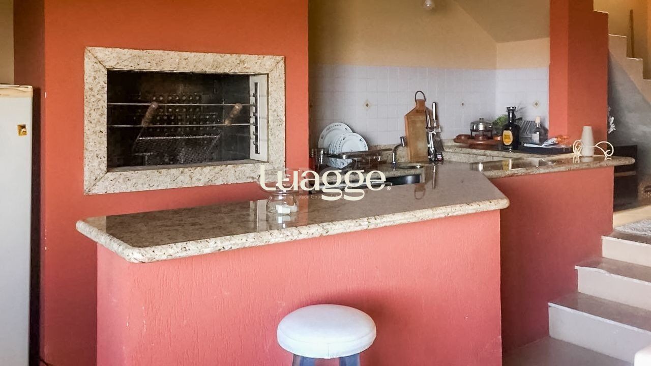 Casa à venda com 3 quartos, 280m² - Foto 20