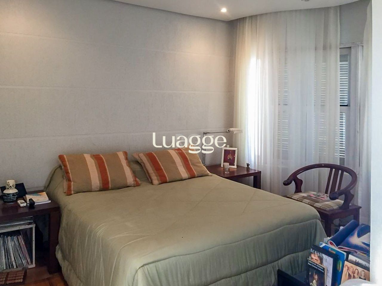 Casa à venda com 3 quartos, 280m² - Foto 15