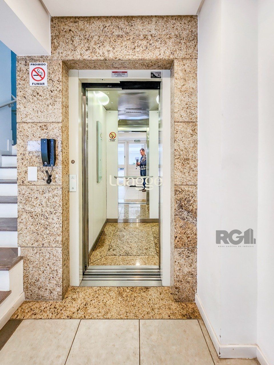 Apartamento à venda com 2 quartos, 90m² - Foto 9