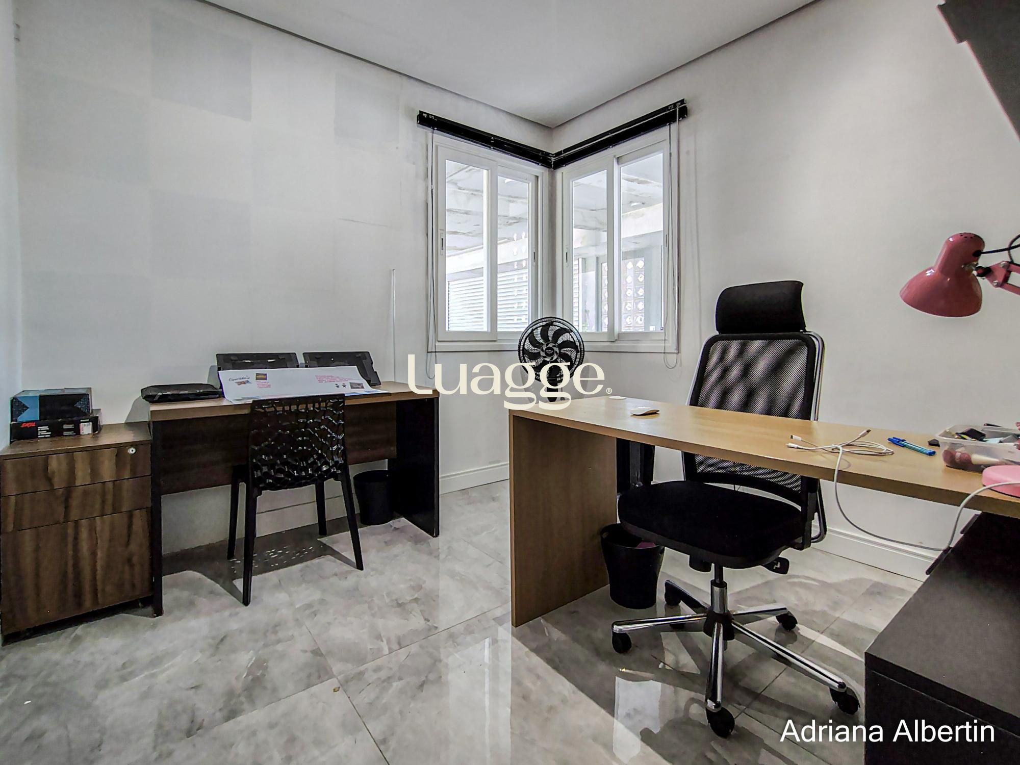 Casa à venda com 5 quartos, 281m² - Foto 15