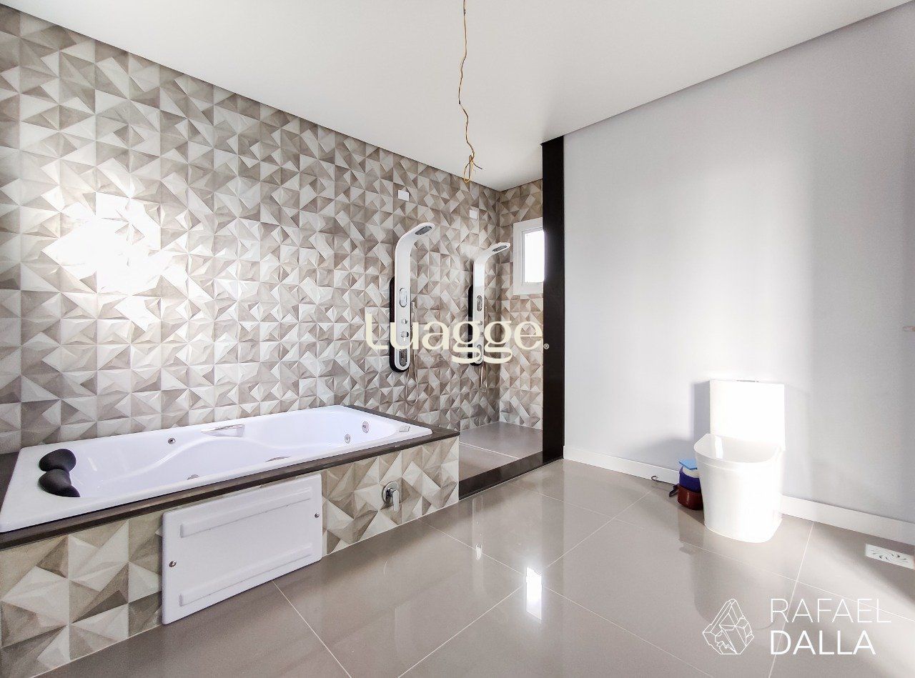 Casa de Condomínio à venda com 4 quartos, 292m² - Foto 35
