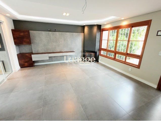 Casa de Condomínio à venda com 4 quartos, 199m² - Foto 4