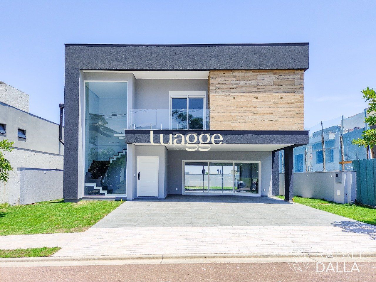 Casa de Condomínio à venda com 4 quartos, 292m² - Foto 1