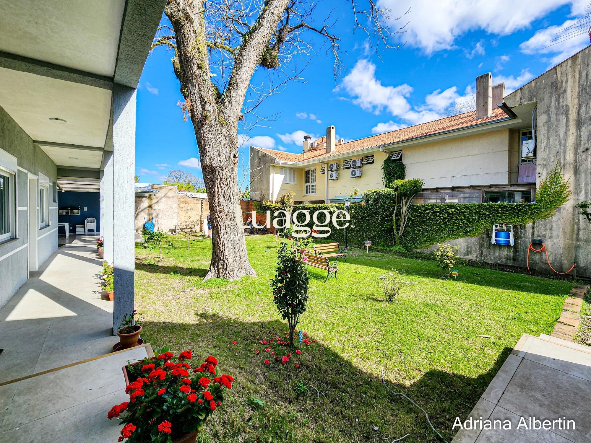 Casa à venda com 5 quartos, 281m² - Foto 45