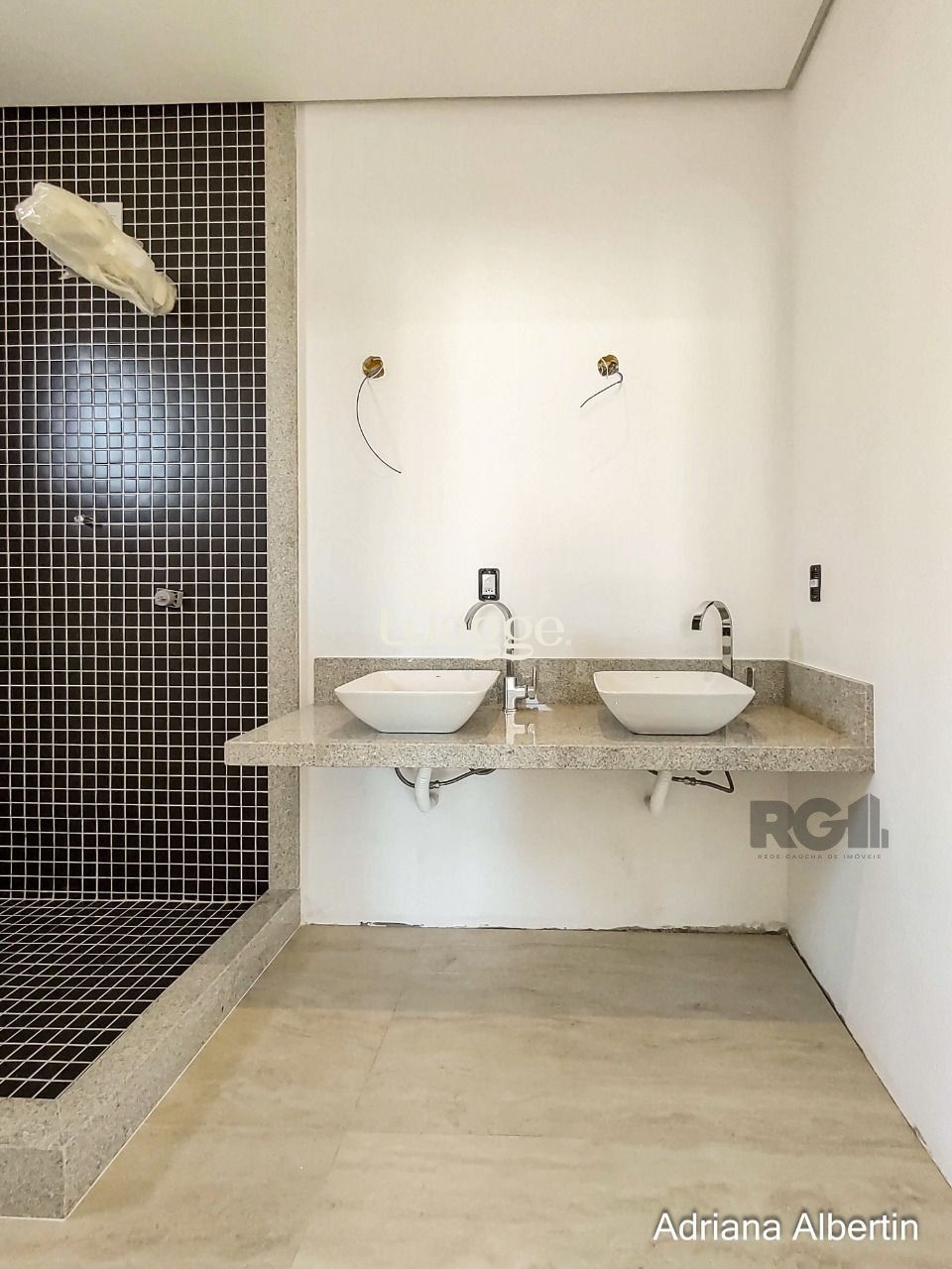 Casa de Condomínio à venda com 3 quartos, 346m² - Foto 29
