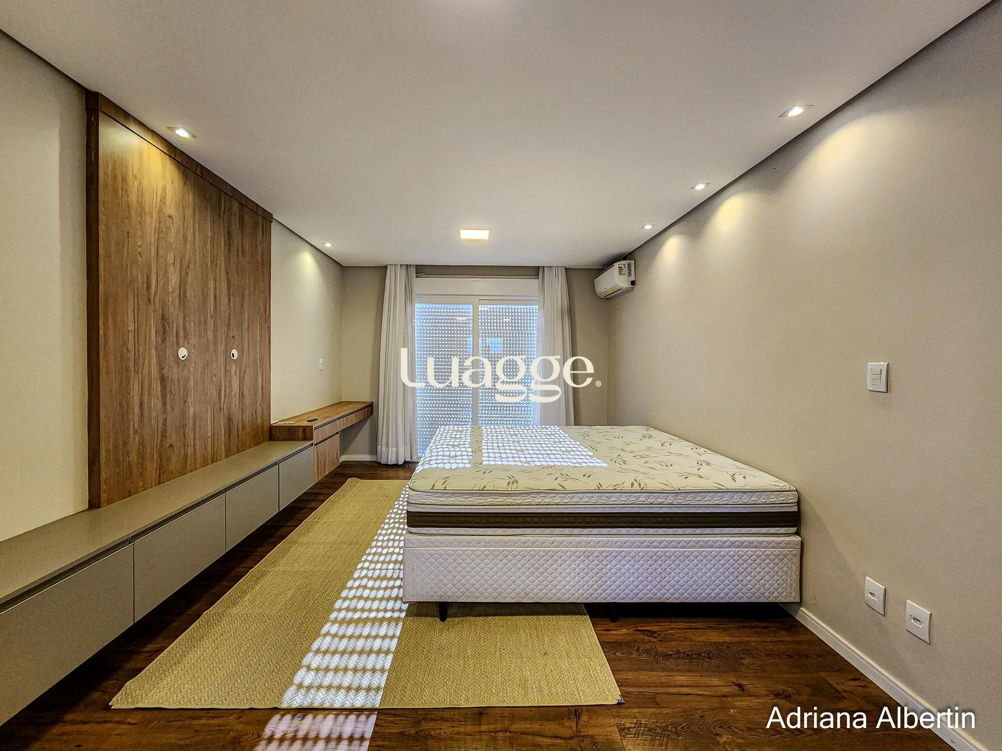 Casa de Condomínio à venda com 3 quartos, 250m² - Foto 25