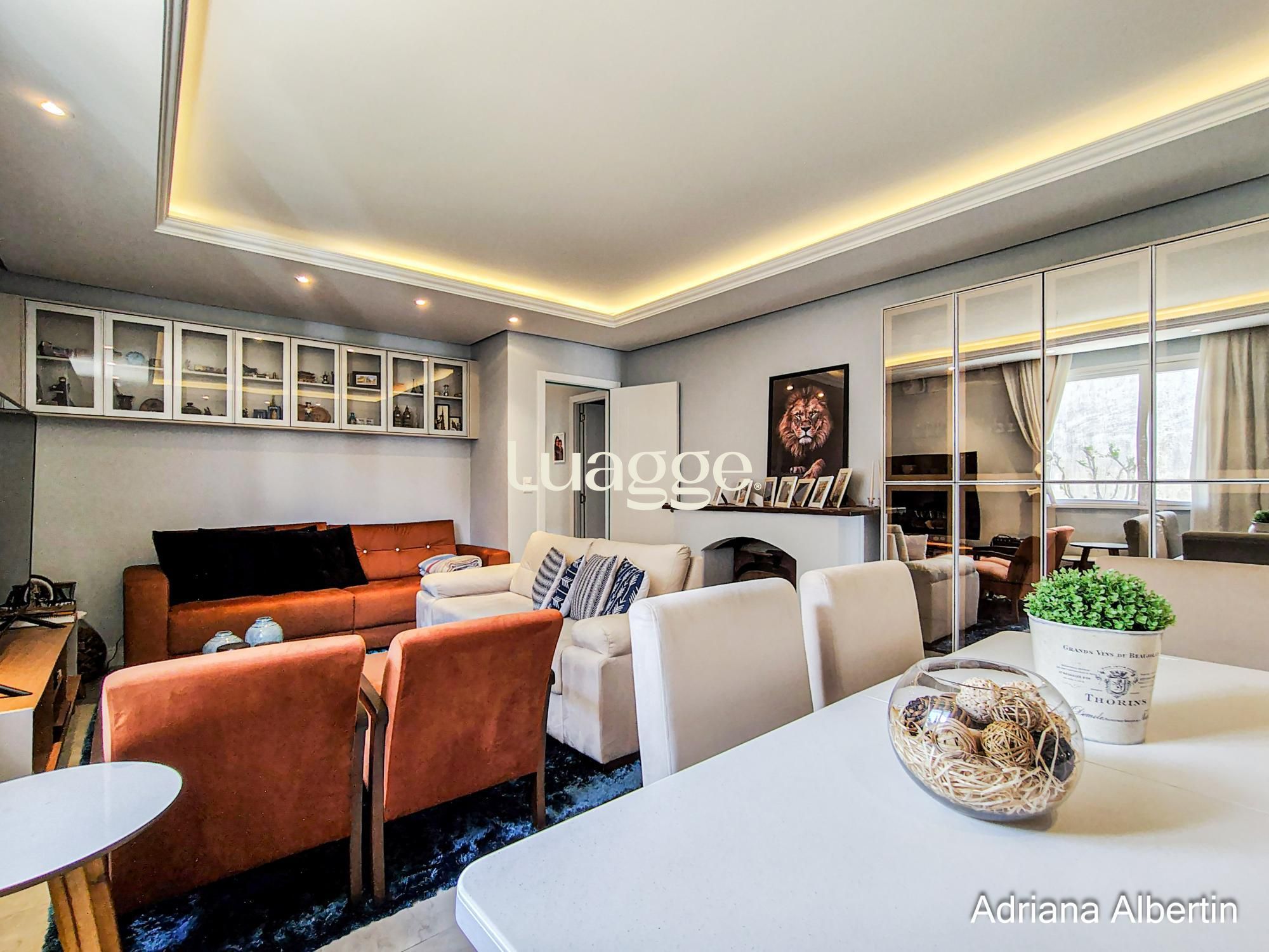 Casa à venda com 5 quartos, 281m² - Foto 9