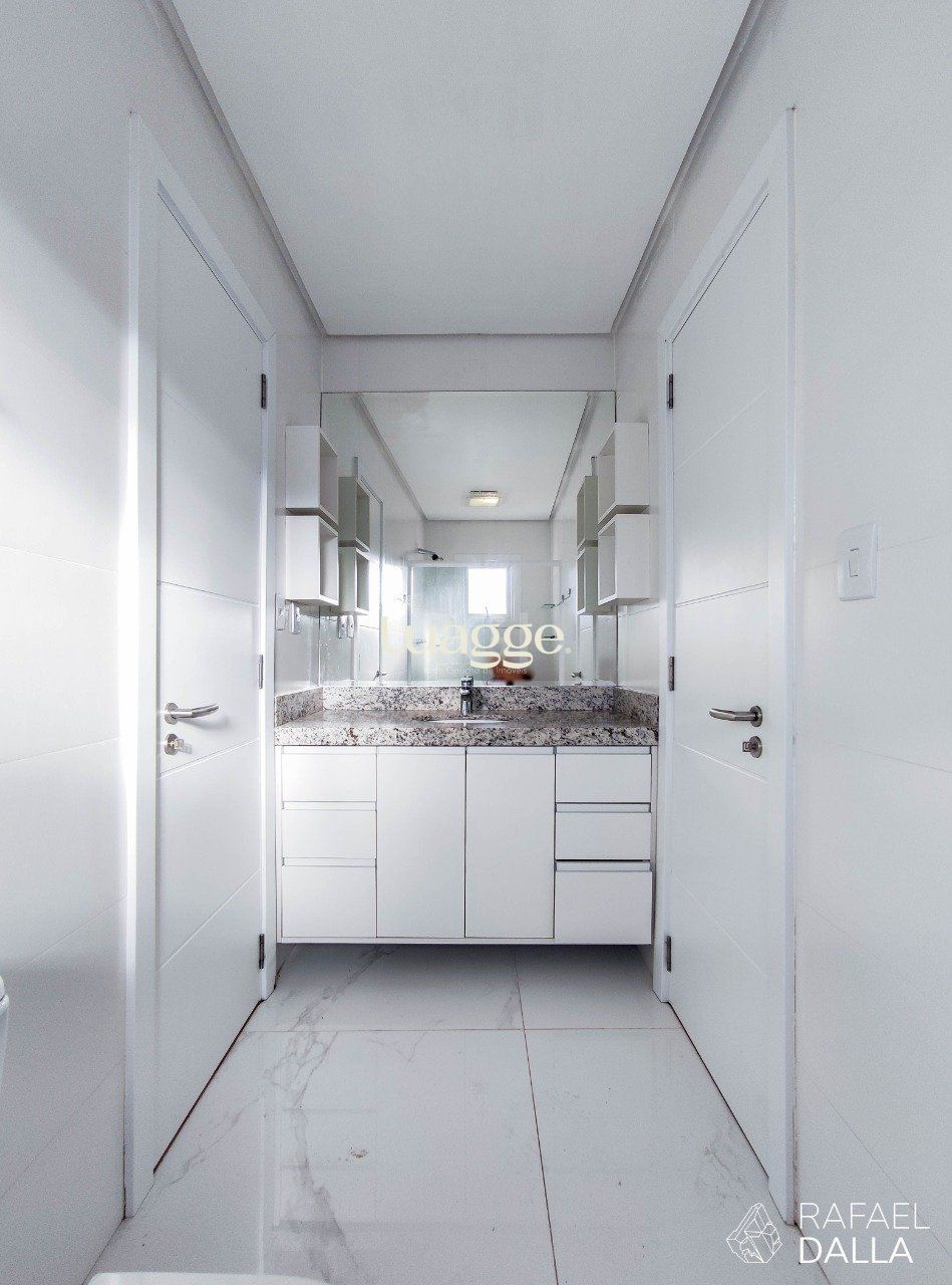 Casa de Condomínio à venda com 3 quartos, 250m² - Foto 23