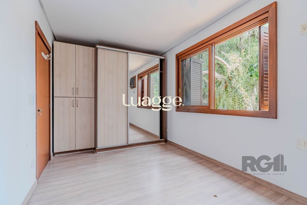 Casa de Condomínio à venda com 3 quartos, 297m² - Foto 17