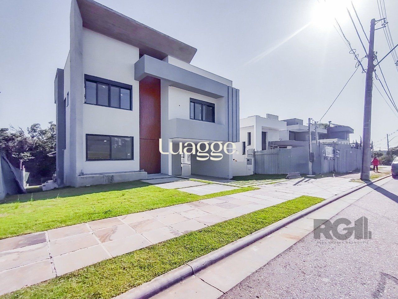 Casa de Condomínio à venda com 3 quartos, 349m² - Foto 2