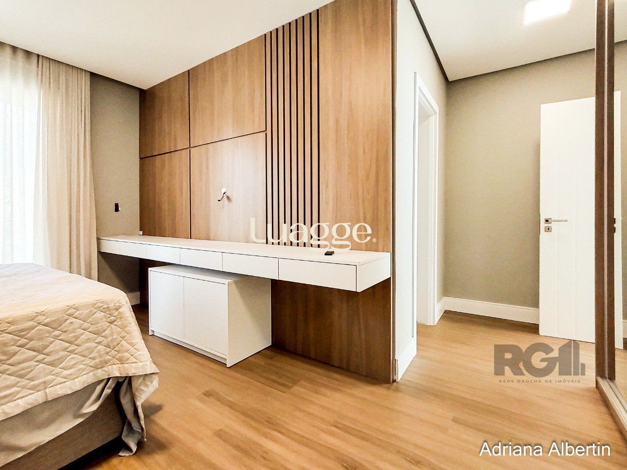 Casa de Condomínio à venda com 4 quartos, 290m² - Foto 25
