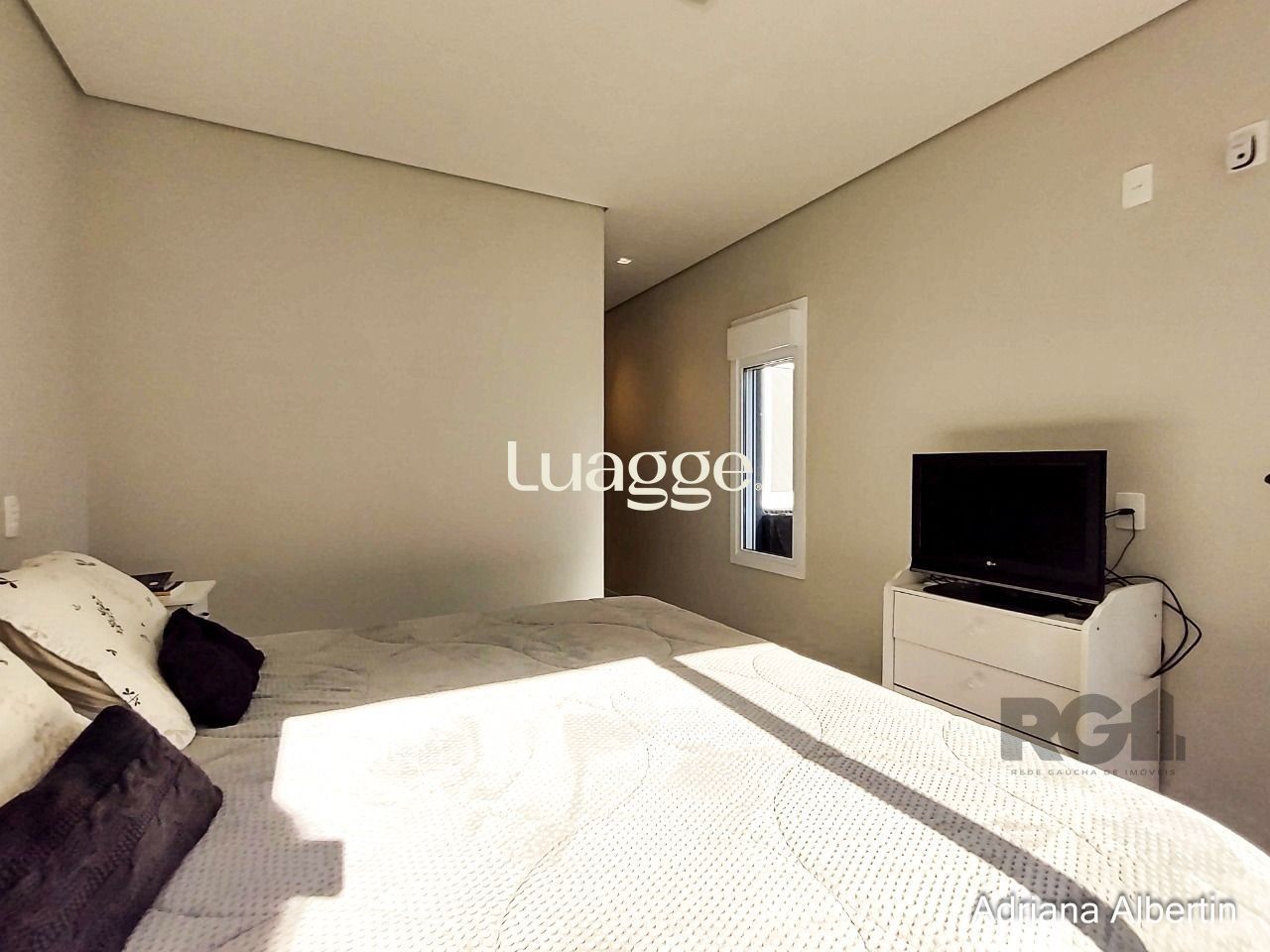 Casa de Condomínio à venda com 3 quartos, 251m² - Foto 14