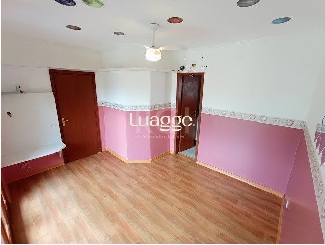 Casa de Condomínio à venda com 4 quartos, 199m² - Foto 25