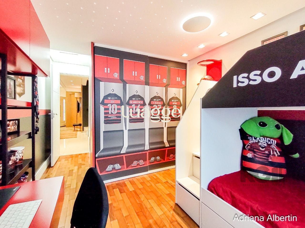 Casa de Condomínio à venda com 3 quartos, 252m² - Foto 25