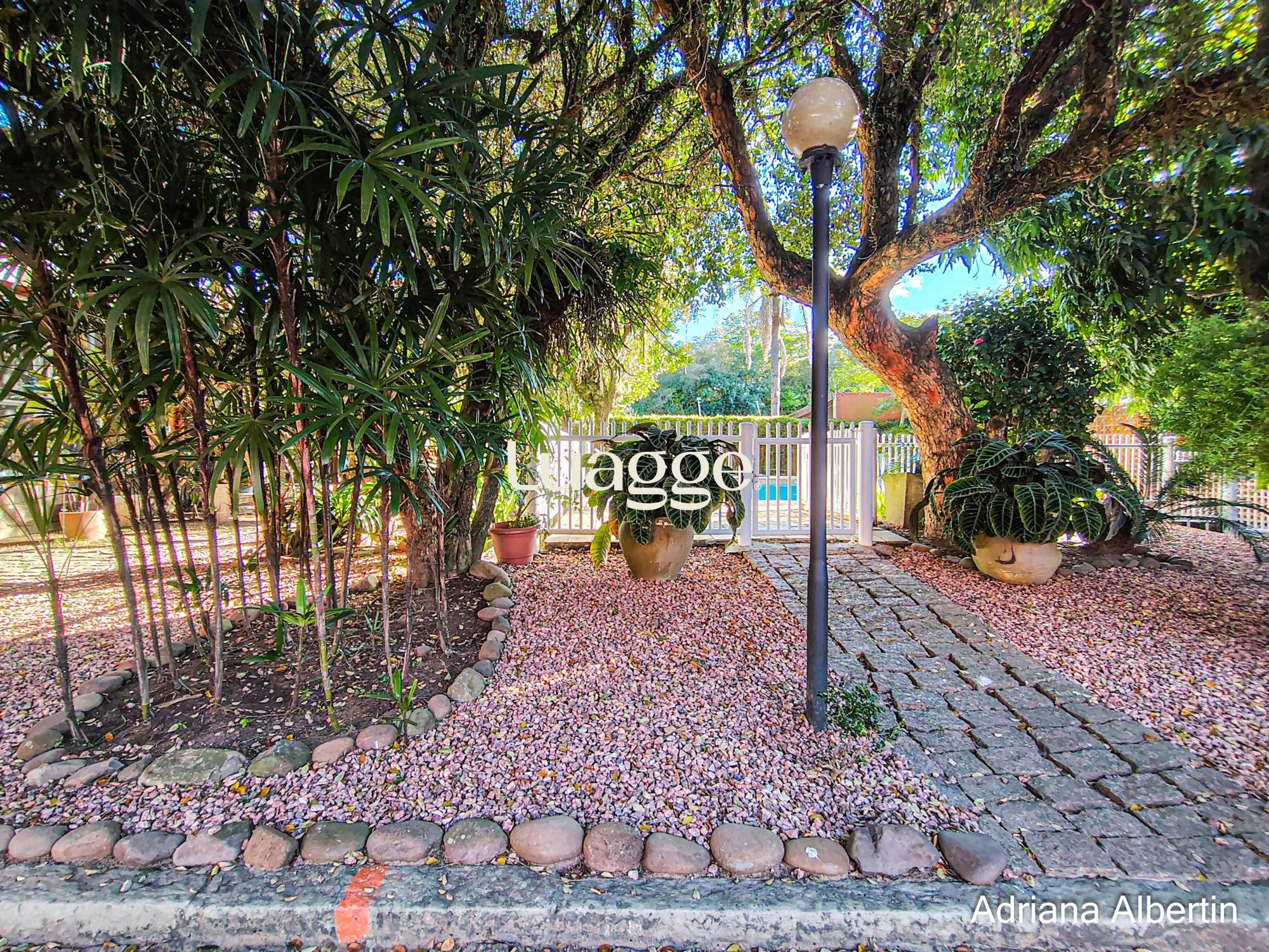 Casa de Condomínio à venda com 3 quartos, 301m² - Foto 29