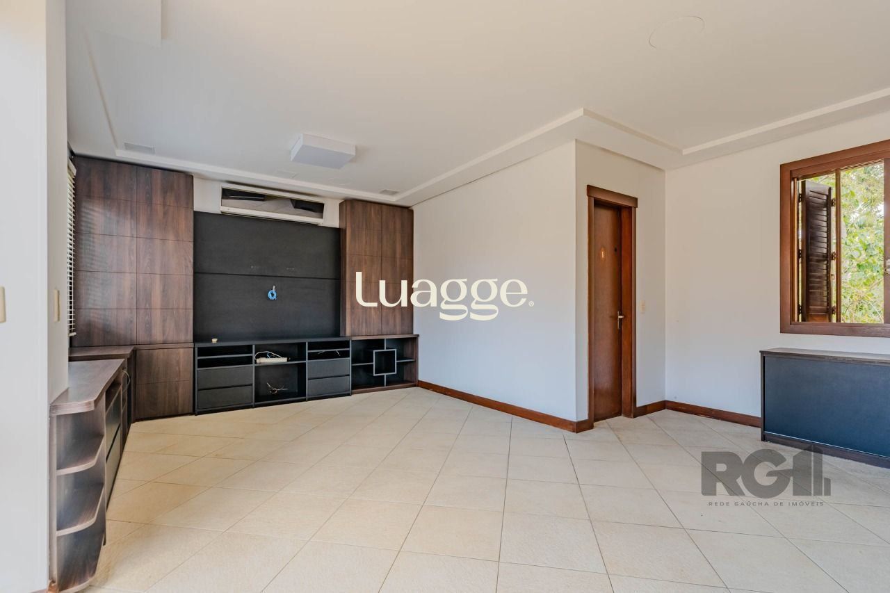 Casa de Condomínio à venda com 3 quartos, 297m² - Foto 31