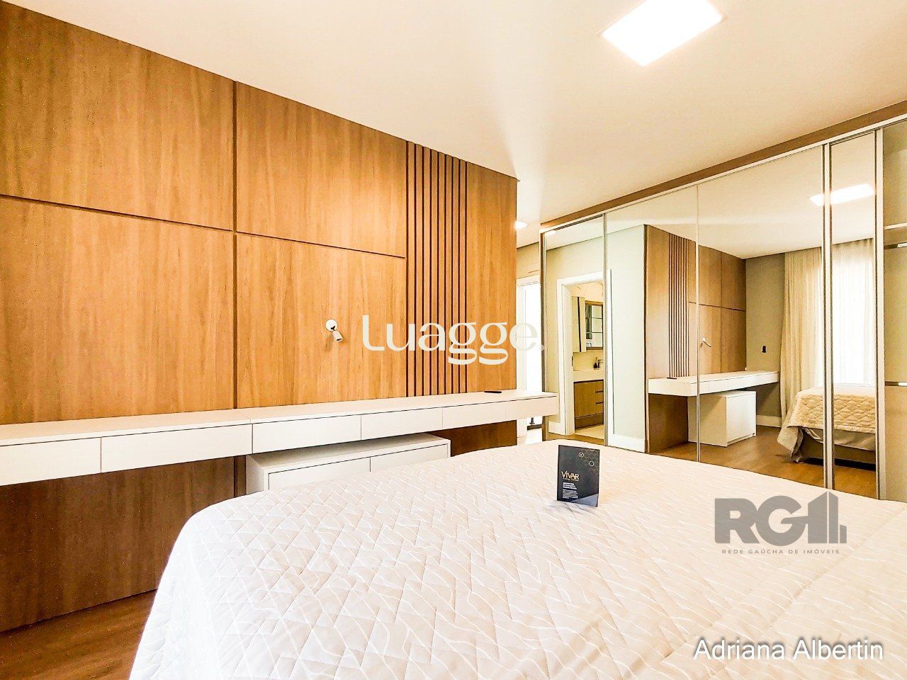 Casa de Condomínio à venda com 4 quartos, 290m² - Foto 28
