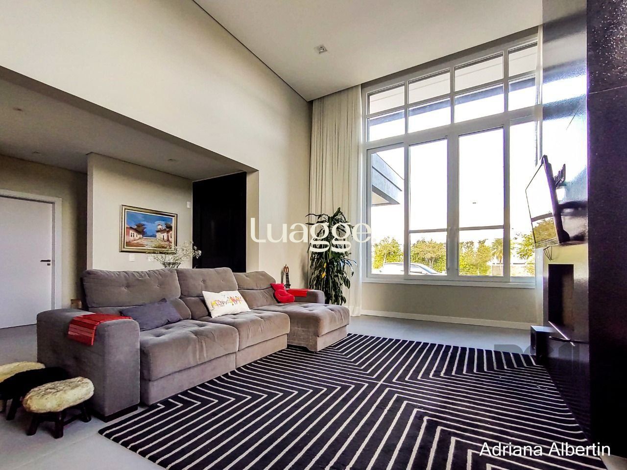Casa de Condomínio à venda com 3 quartos, 251m² - Foto 4
