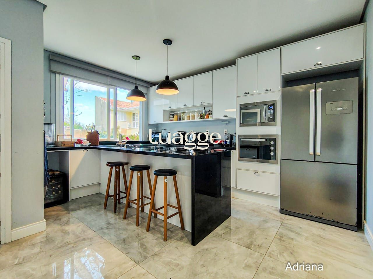 Casa à venda com 5 quartos, 281m² - Foto 10