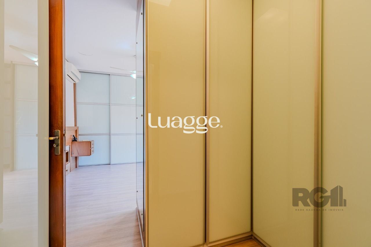 Casa de Condomínio à venda com 3 quartos, 297m² - Foto 22