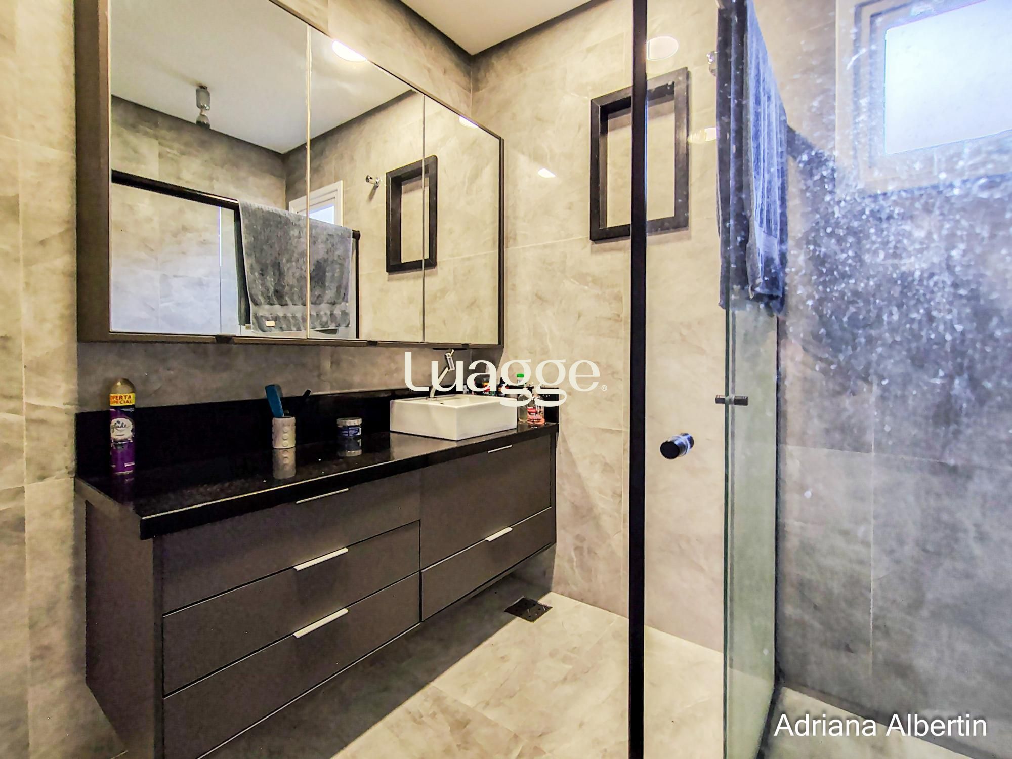 Casa à venda com 5 quartos, 281m² - Foto 25