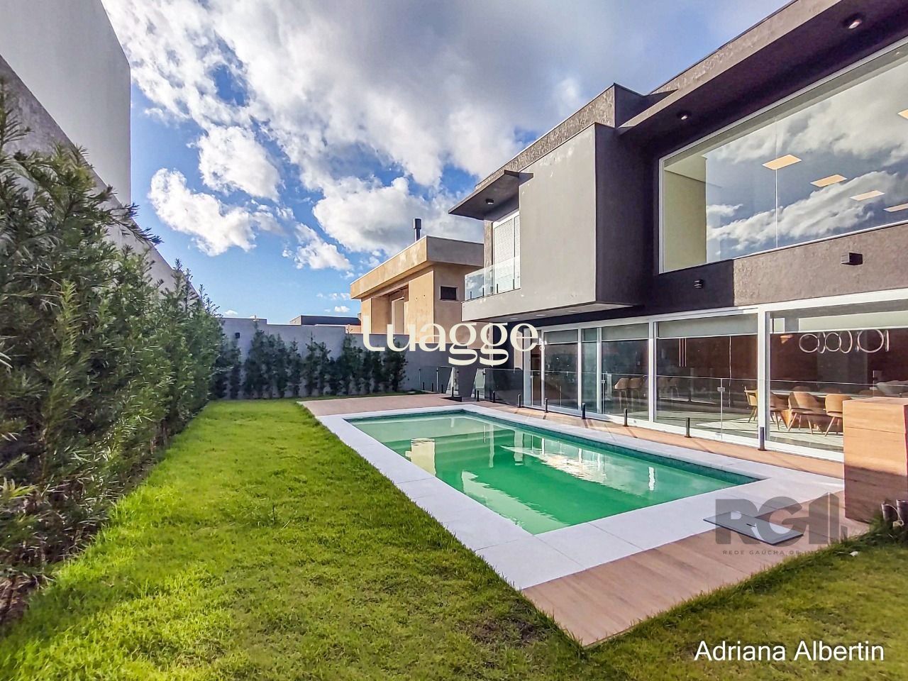Casa de Condomínio à venda com 4 quartos, 290m² - Foto 52