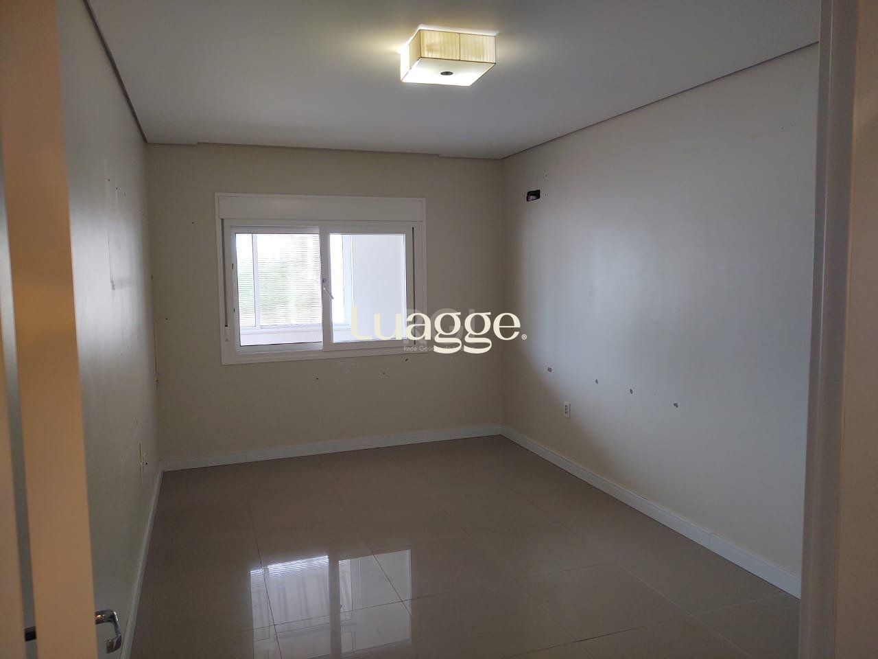 Apartamento à venda com 3 quartos, 161m² - Foto 8