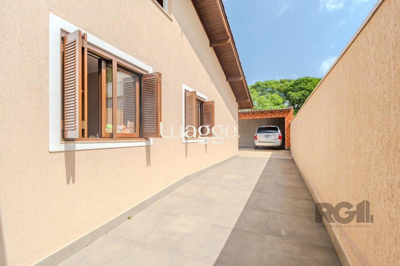 Casa à venda com 3 quartos, 216m² - Foto 24