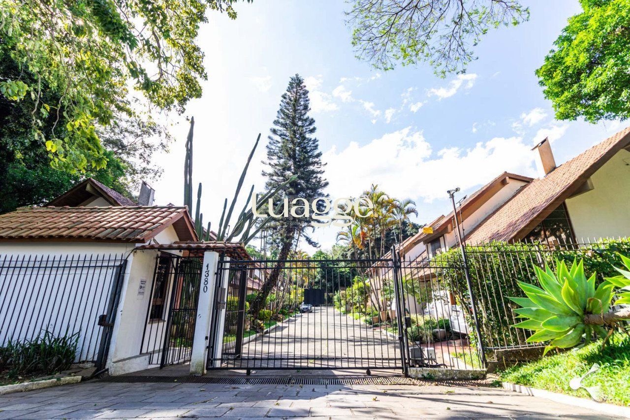 Casa de Condomínio à venda com 4 quartos, 233m² - Foto 52