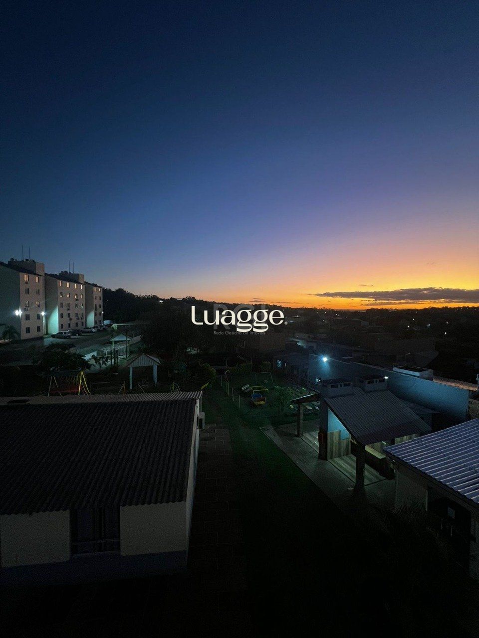 Apartamento à venda com 2 quartos, 38m² - Foto 17