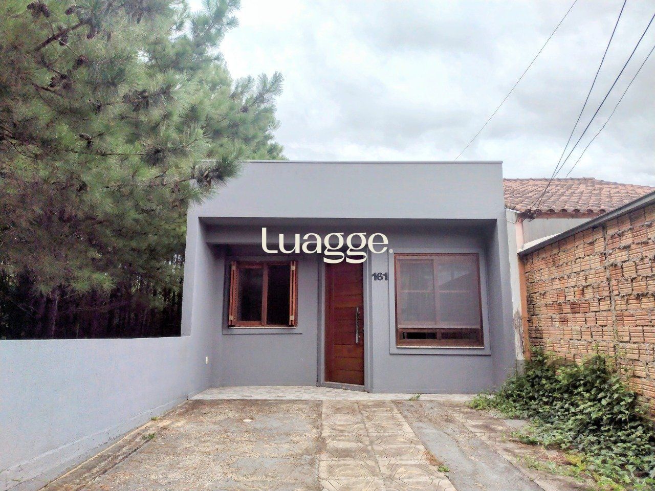 Casa à venda com 2 quartos, 69m² - Foto 2