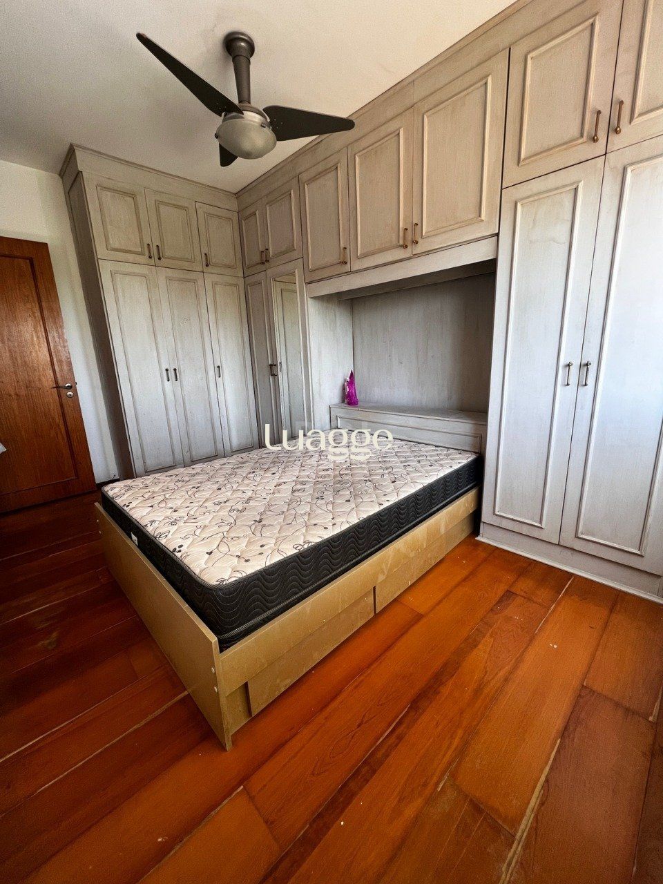 Apartamento à venda com 2 quartos, 53m² - Foto 28