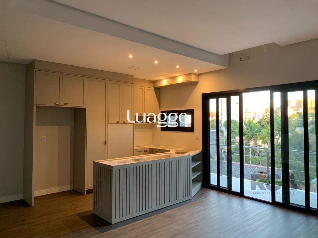 Casa à venda com 3 quartos, 234m² - Foto 7