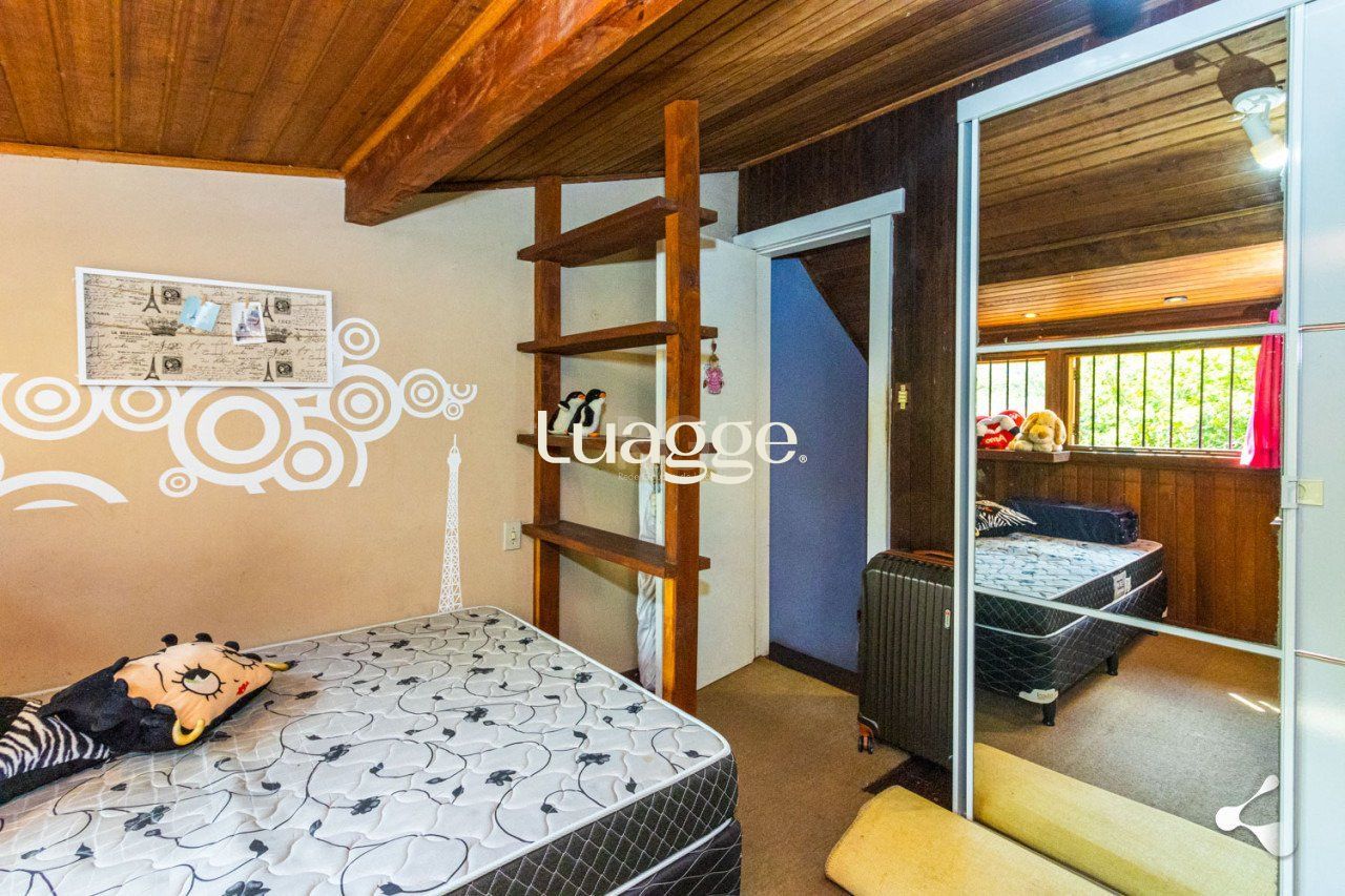 Casa de Condomínio à venda com 4 quartos, 233m² - Foto 25