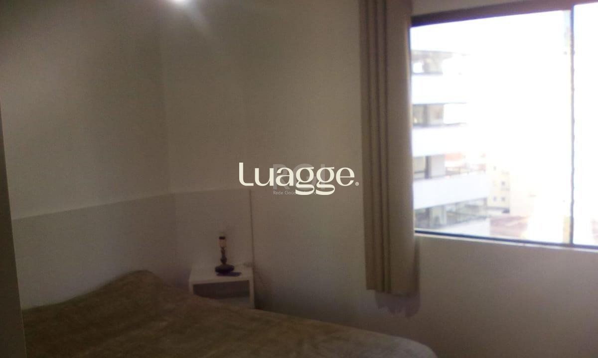 Apartamento à venda com 3 quartos, 143m² - Foto 4