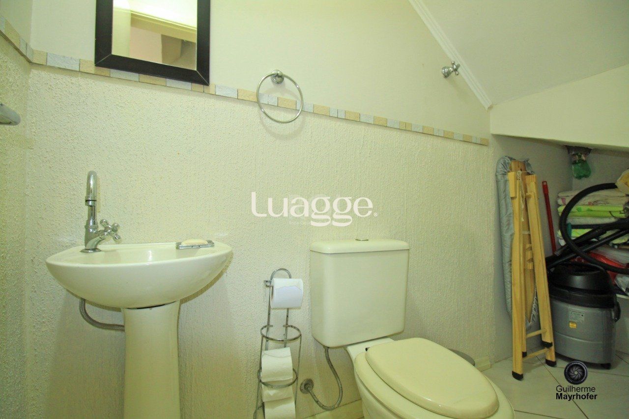 Casa à venda com 3 quartos, 327m² - Foto 30