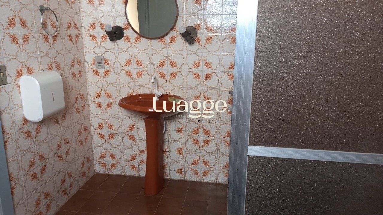 Casa à venda com 3 quartos, 90m² - Foto 12