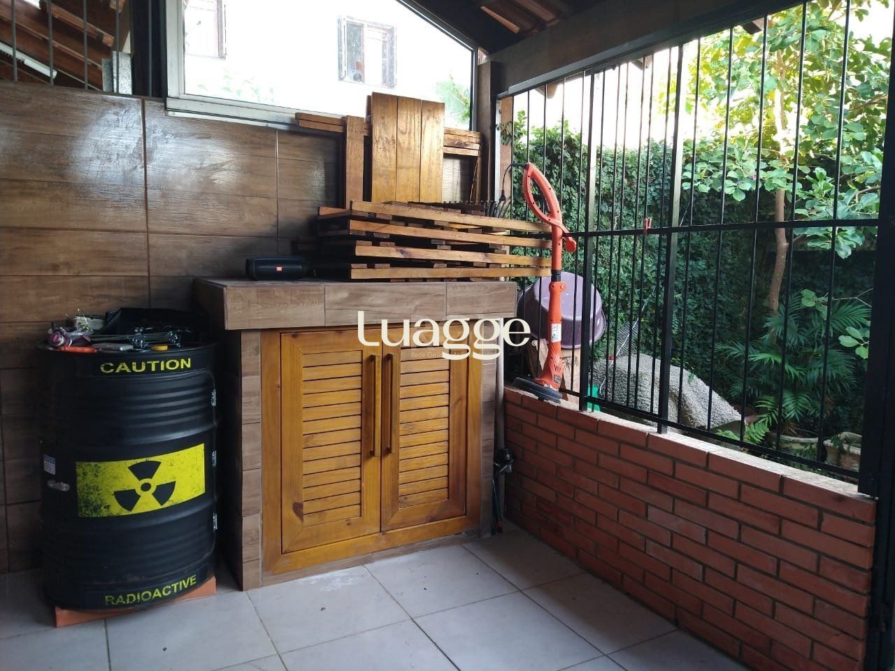 Casa à venda com 3 quartos, 91m² - Foto 8