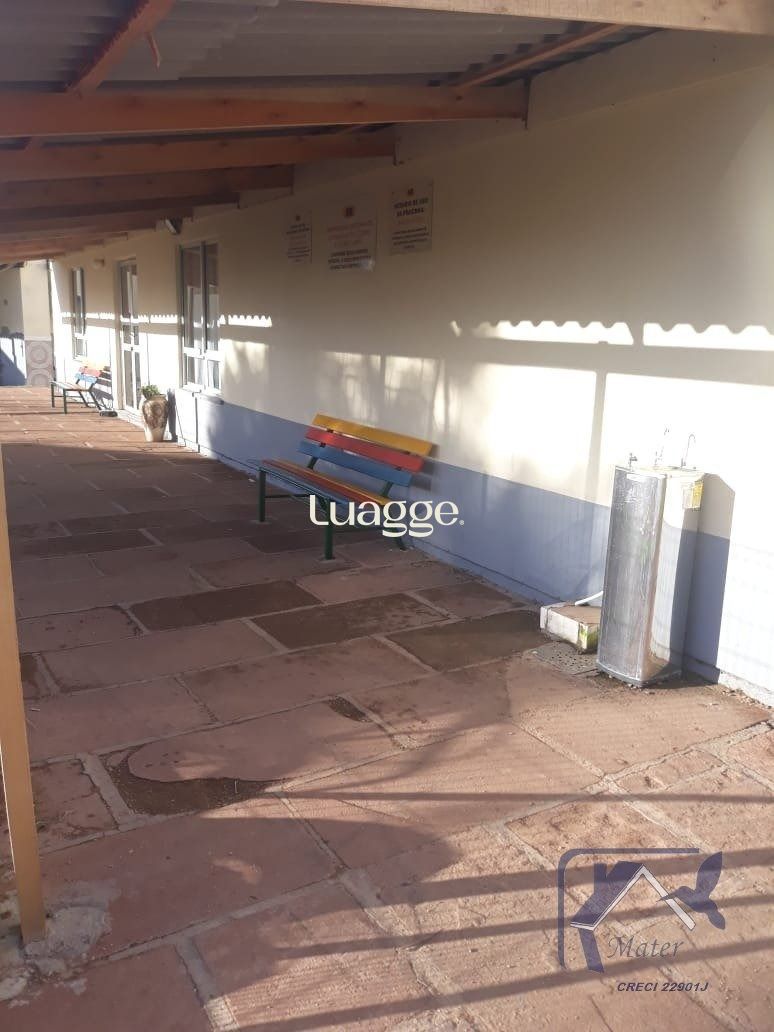 Apartamento à venda com 2 quartos, 39m² - Foto 13