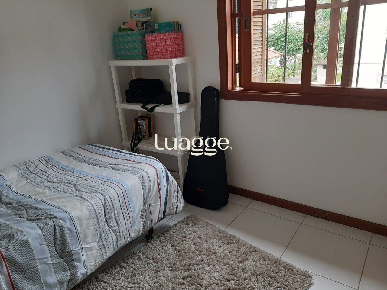 Casa à venda com 3 quartos, 119m² - Foto 9