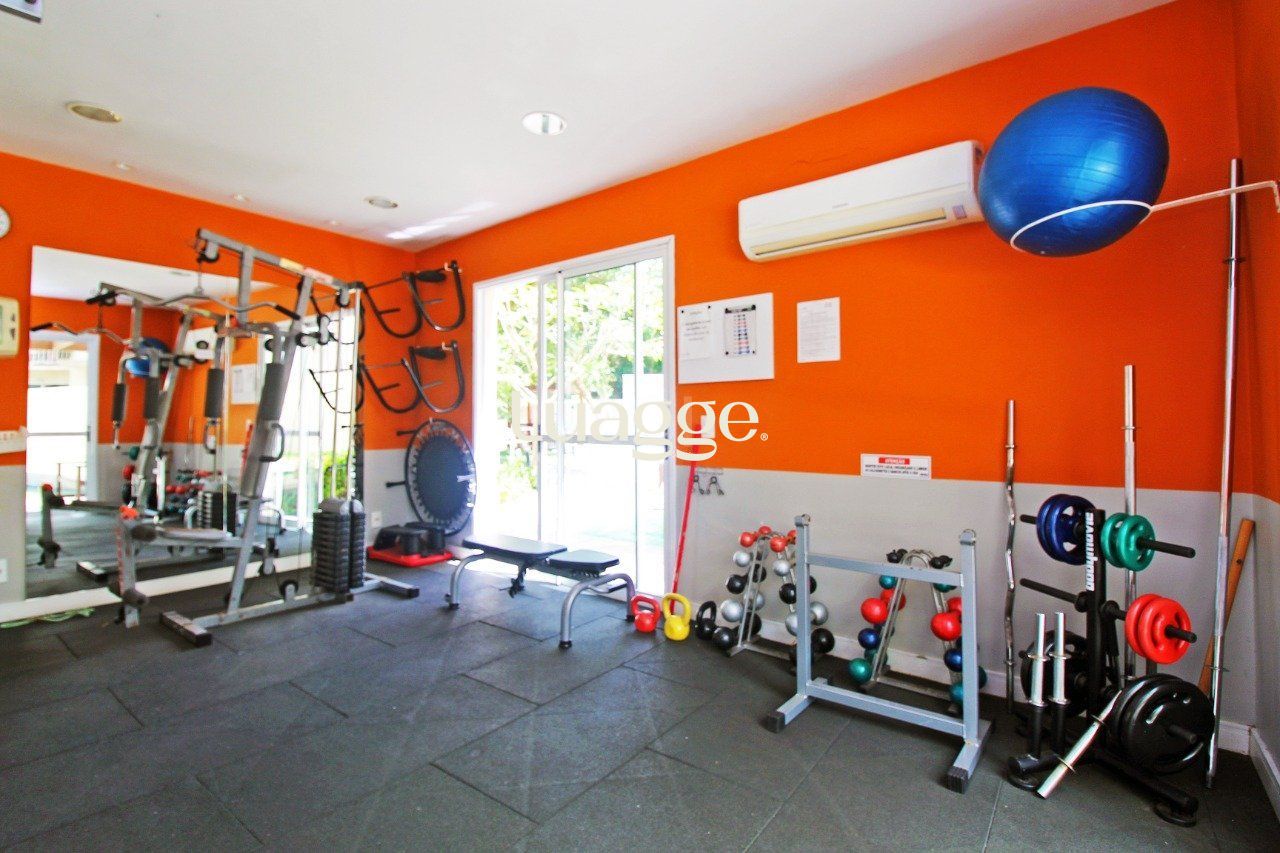 Apartamento à venda com 2 quartos, 55m² - Foto 21