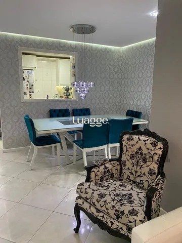 Apartamento à venda com 2 quartos, 79m² - Foto 3