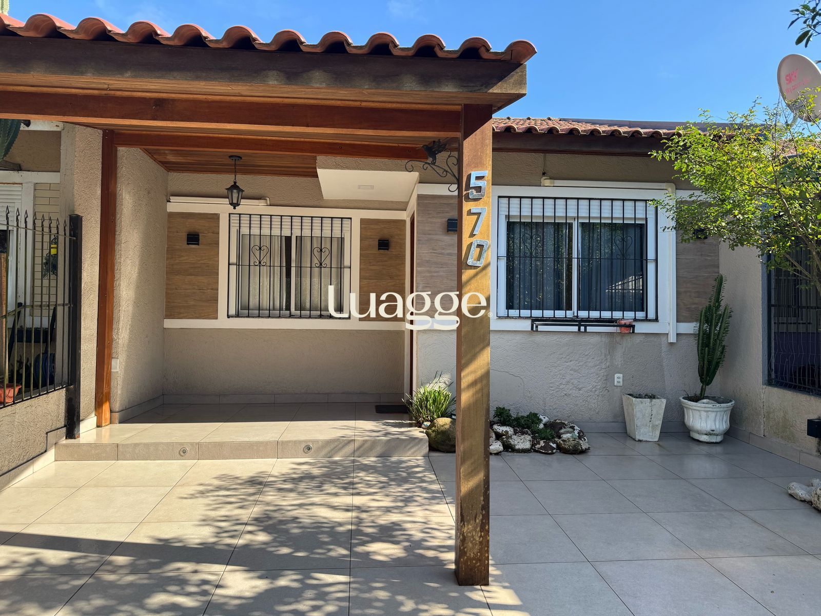 Casa, 2 quartos, 52 m² - Foto 1