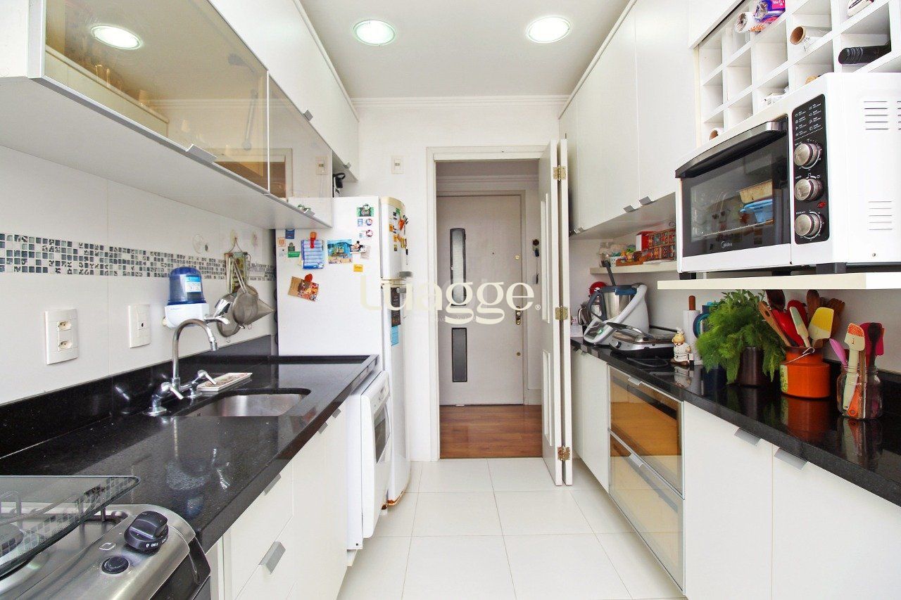 Apartamento à venda com 2 quartos, 76m² - Foto 7