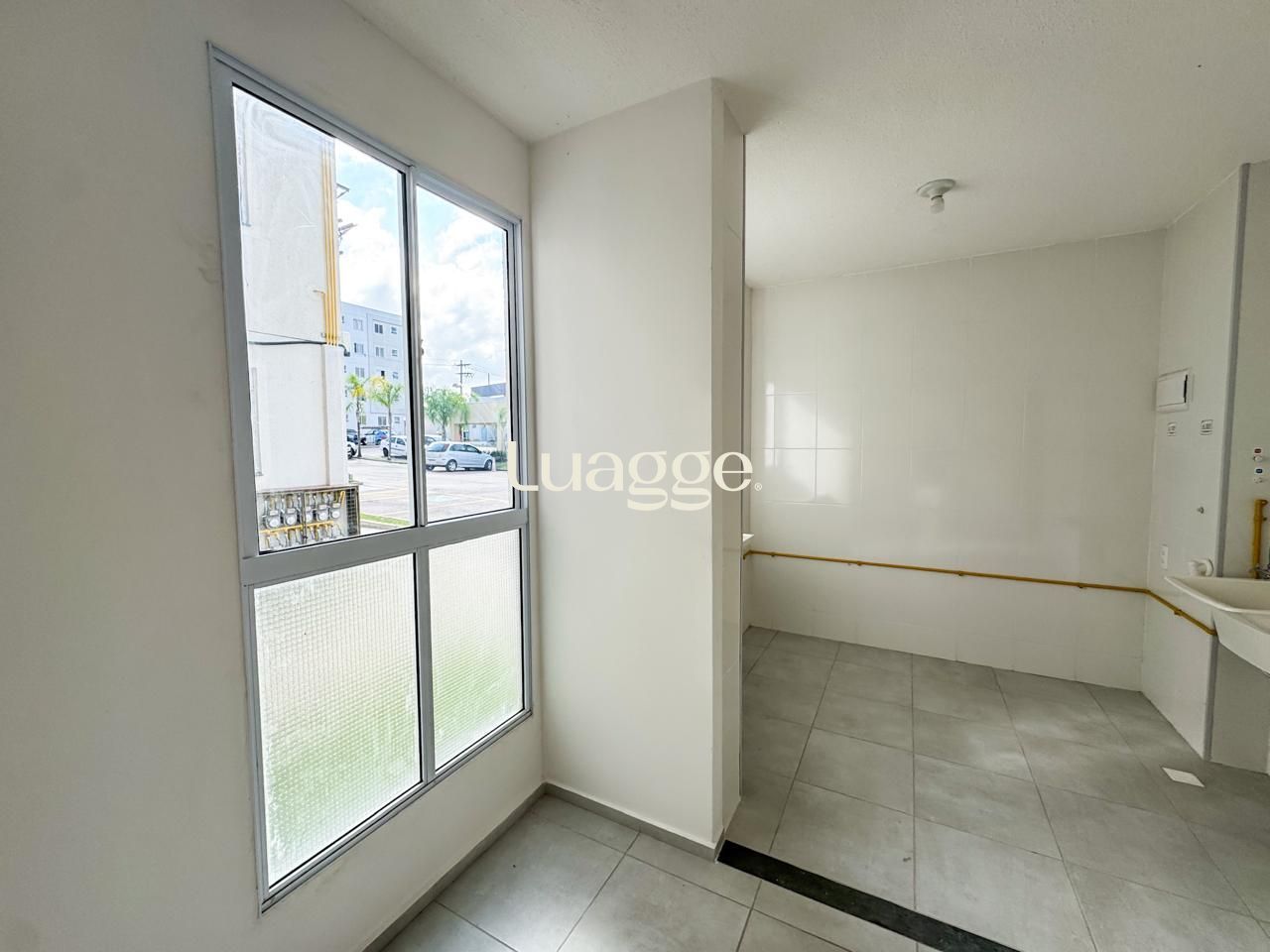 Apartamento à venda com 1 quarto, 42m² - Foto 2