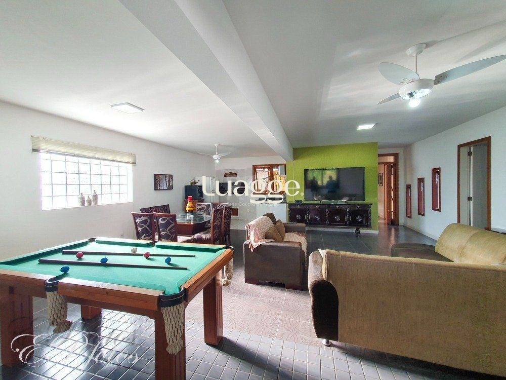 Casa à venda com 5 quartos, 297m² - Foto 21