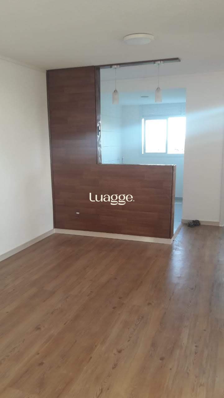Apartamento à venda com 2 quartos, 49m² - Foto 2