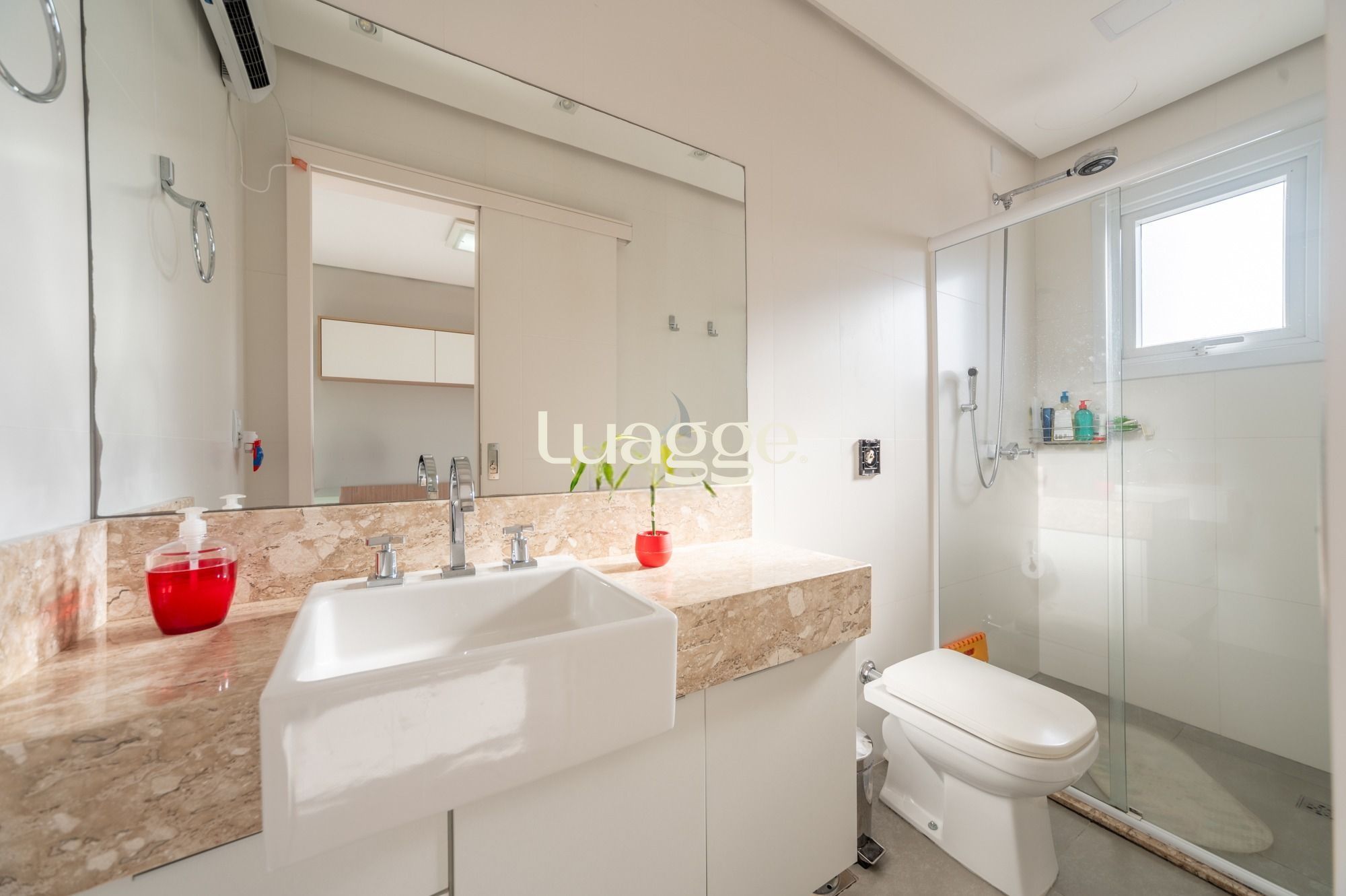 Casa à venda com 3 quartos, 177m² - Foto 14