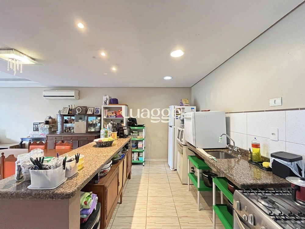 Casa à venda com 5 quartos, 387m² - Foto 40