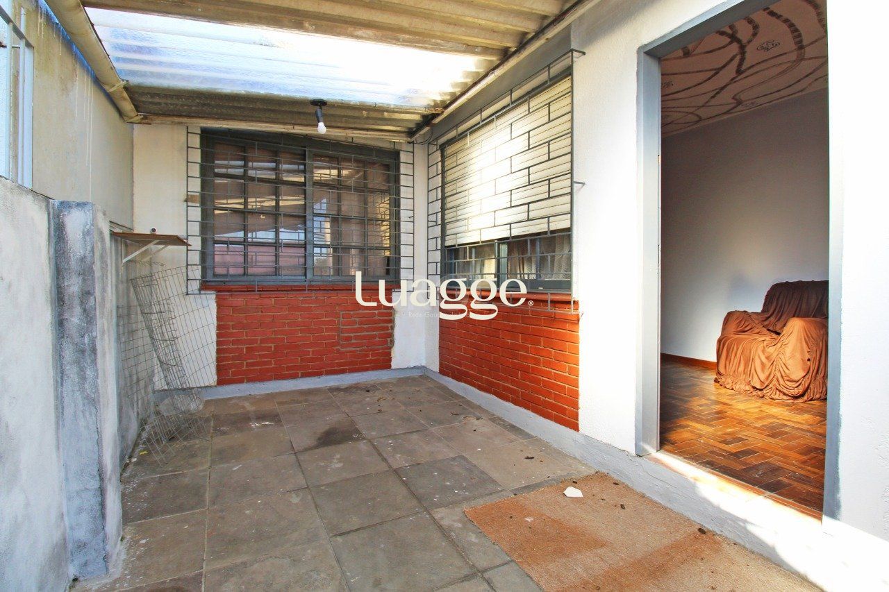Casa à venda com 5 quartos, 73m² - Foto 5